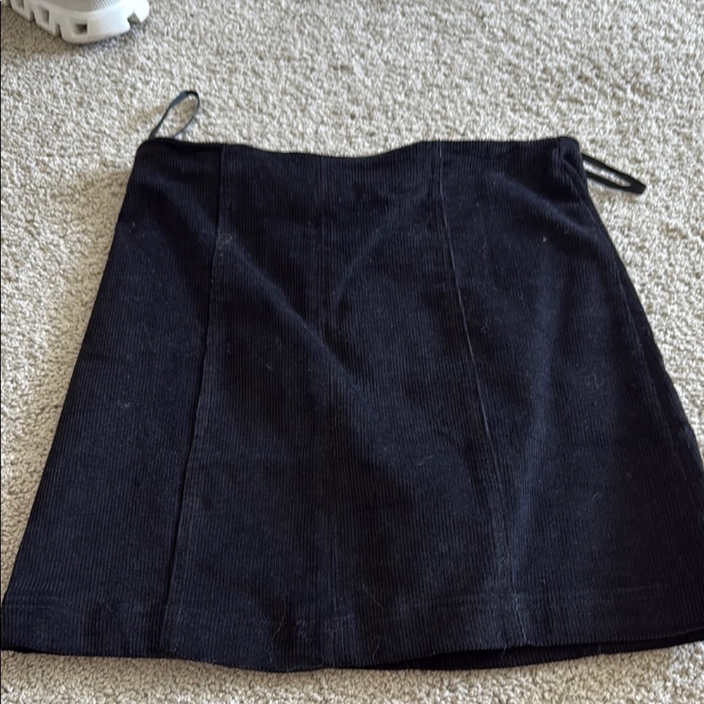 Vestique Black A-Line Mini Skirt for Work